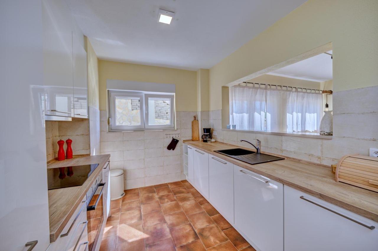 Anovi Holiday Homes By Litto Trogir Dış mekan fotoğraf