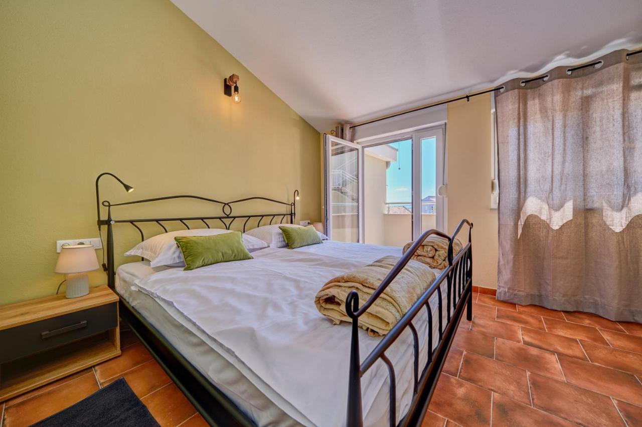 Anovi Holiday Homes By Litto Trogir Dış mekan fotoğraf