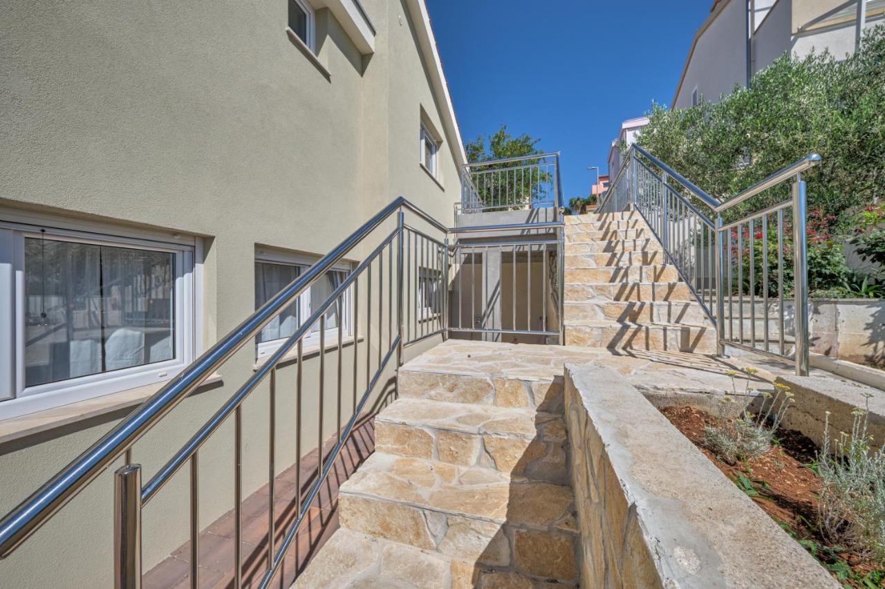 Anovi Holiday Homes By Litto Trogir Dış mekan fotoğraf