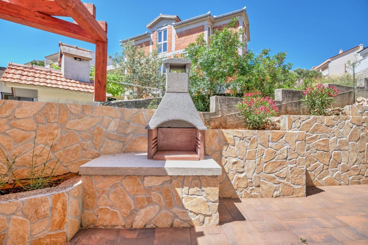 Anovi Holiday Homes By Litto Trogir Dış mekan fotoğraf