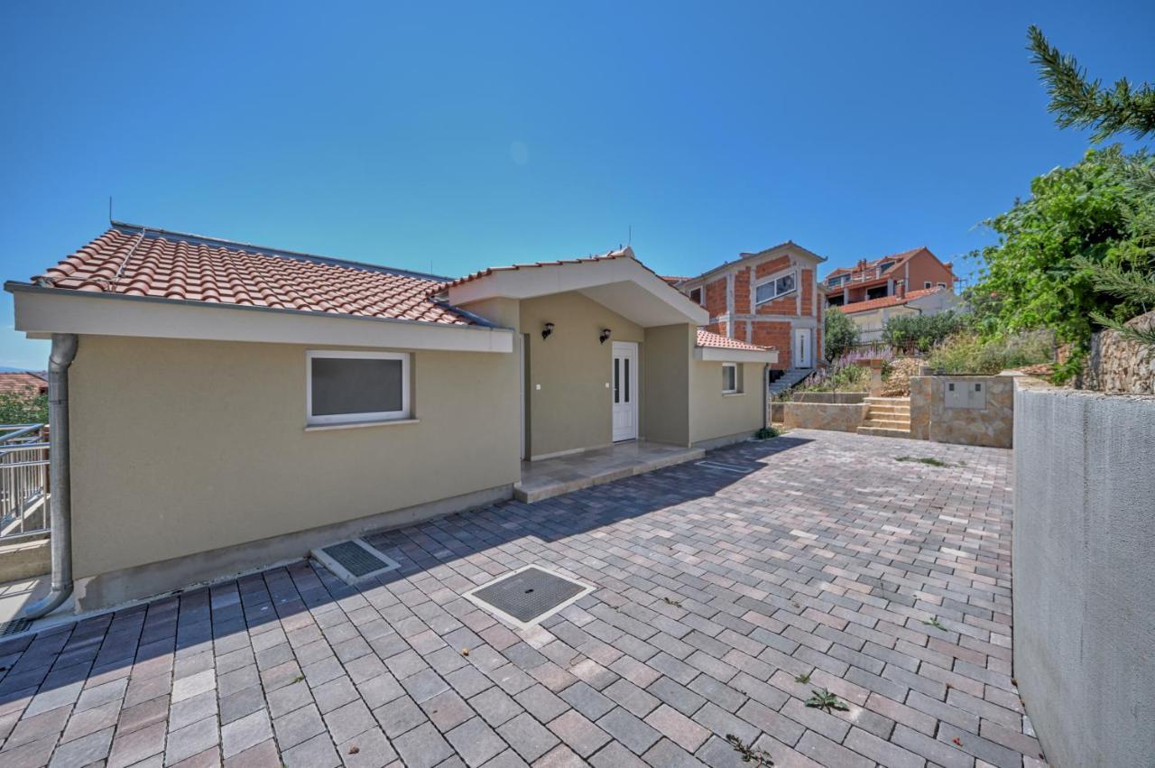 Anovi Holiday Homes By Litto Trogir Dış mekan fotoğraf